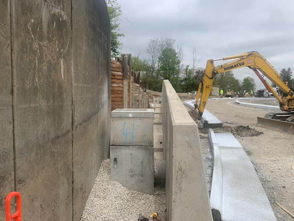 LOR-83 RAB retaining wall-1